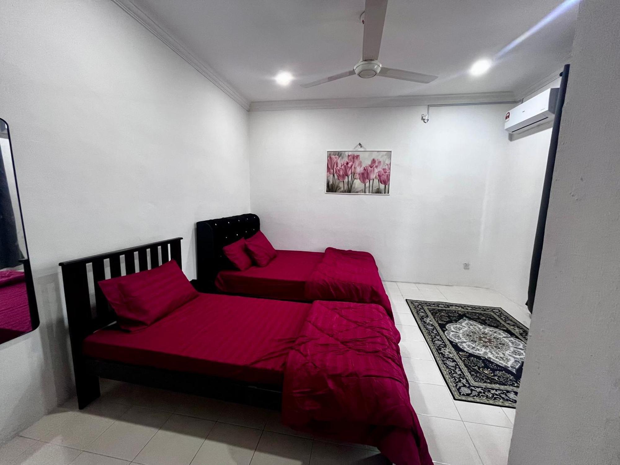 Dh Homestay Сунгай Петани Екстериор снимка